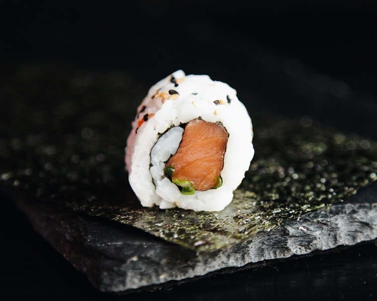 hosomaki syake salmon